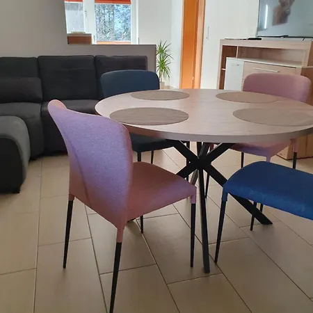 Appartementhaus Gleirscher * Neustift im Stubaital