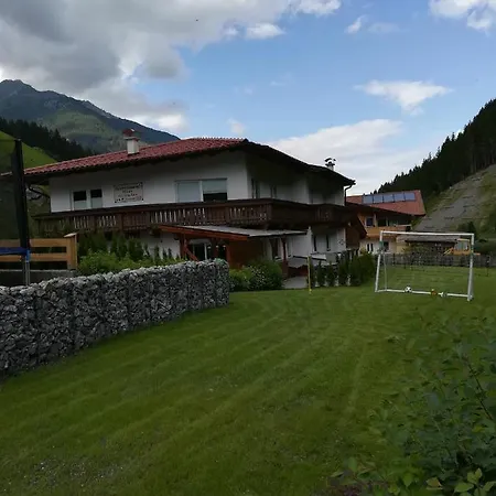 Appartementhaus Gleirscher Neustift im Stubaital